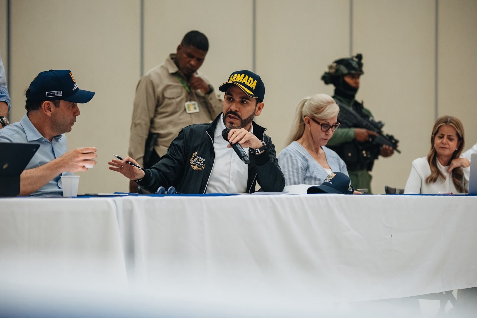 Gobierno Nacional dispone recursos, subsidios de arriendo y traslado de heridos para atender la emergencia en Chocó
